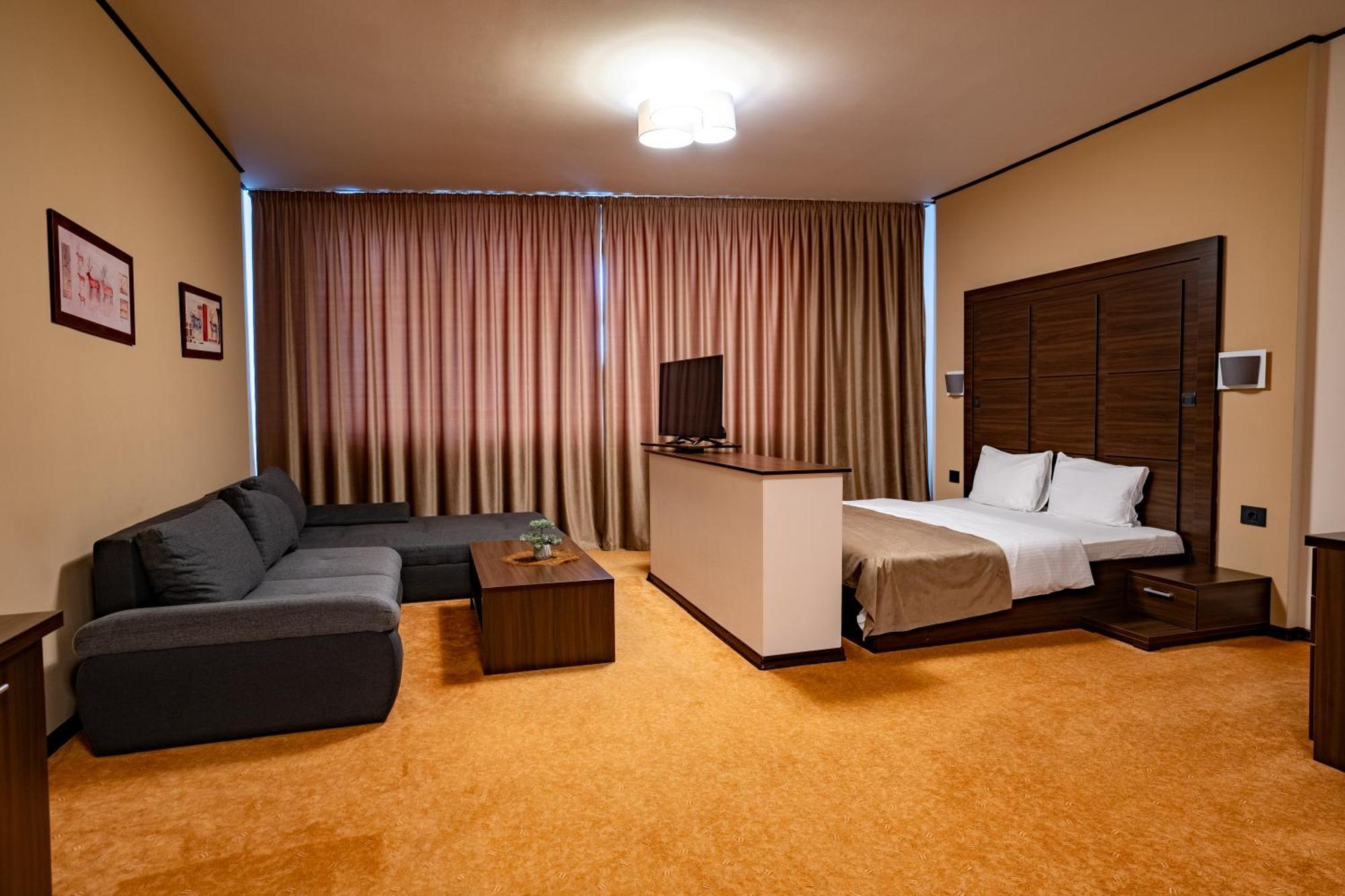 Hotel Aurelia Chisoda Exterior foto